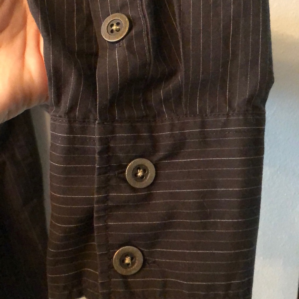 Red Level Nine Button-up - Picture 6 of 7